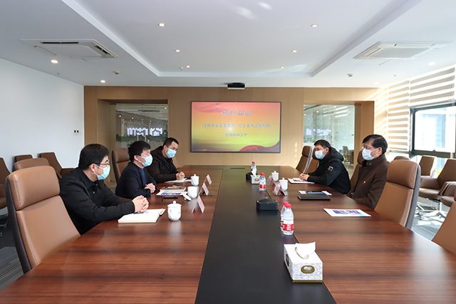 嘉興經(jīng)濟(jì)開(kāi)發(fā)區(qū)黨工委委員、紀(jì)委書(shū)記張黎群蒞臨公司調(diào)研指導(dǎo)工作